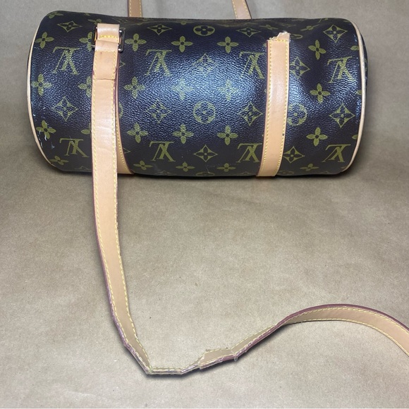 Louis Vuitton Monogram Papillon 30 - Picture 6 of 13